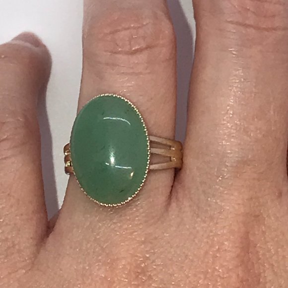 Silver Plated Green Aventurine Cab Ring, Sizeable - Picture 15 of 16